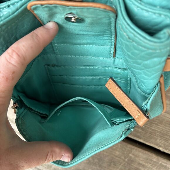 Rosetti Crossbody Pebble Teal With Tan - Picture 4 of 9